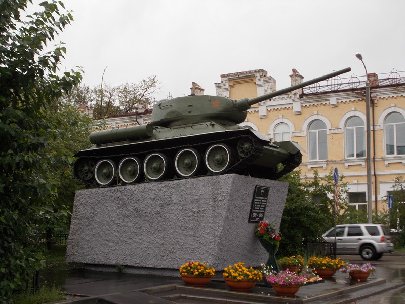 Танк Т-34-85 (Чита)